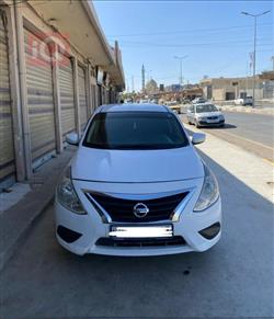 نيسان فيرسا